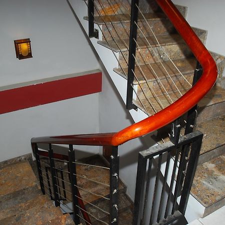 Volga Hotel Хуе Екстериор снимка