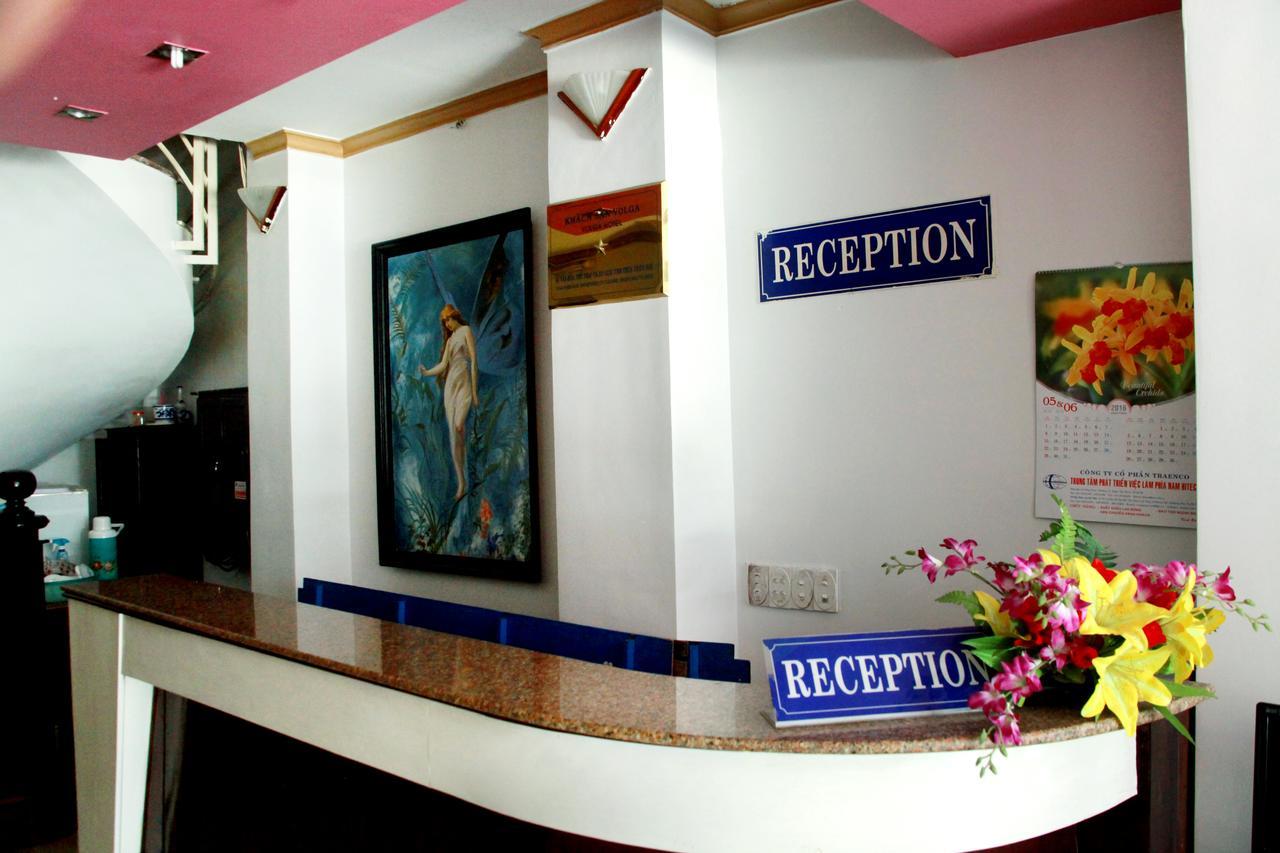 Volga Hotel Хуе Екстериор снимка